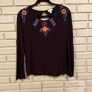 Black Top with Embroidery S